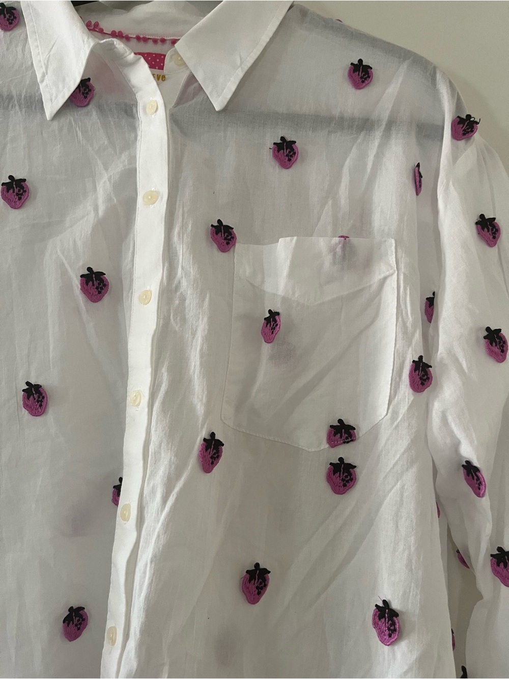 Anthropologie White Pink Strawberry Embroidered Button Down Top Small Cottage - Picture 3 of 7